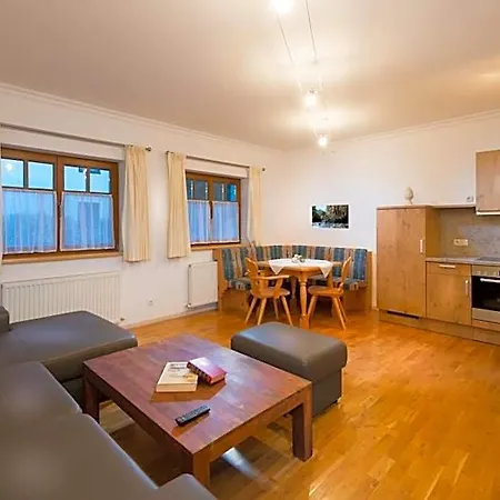 Quehenberger 4*