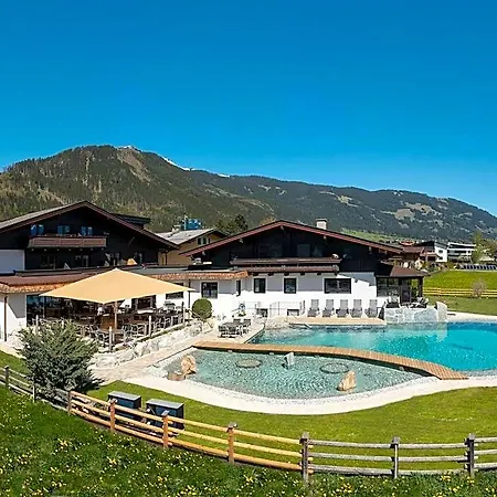 Quehenberger Apart Otel Maishofen